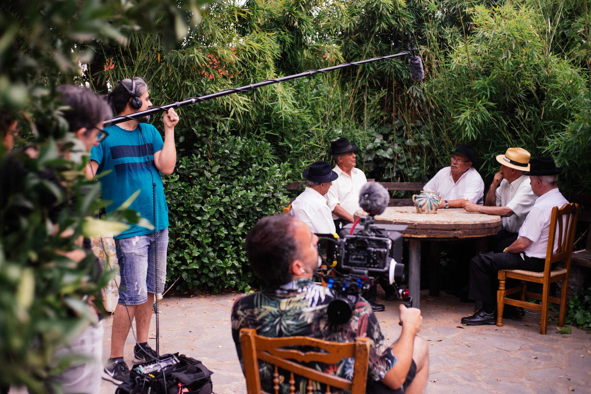 El director Javier Tolentino rueda en la Alpujarra un documental sobre el trovo