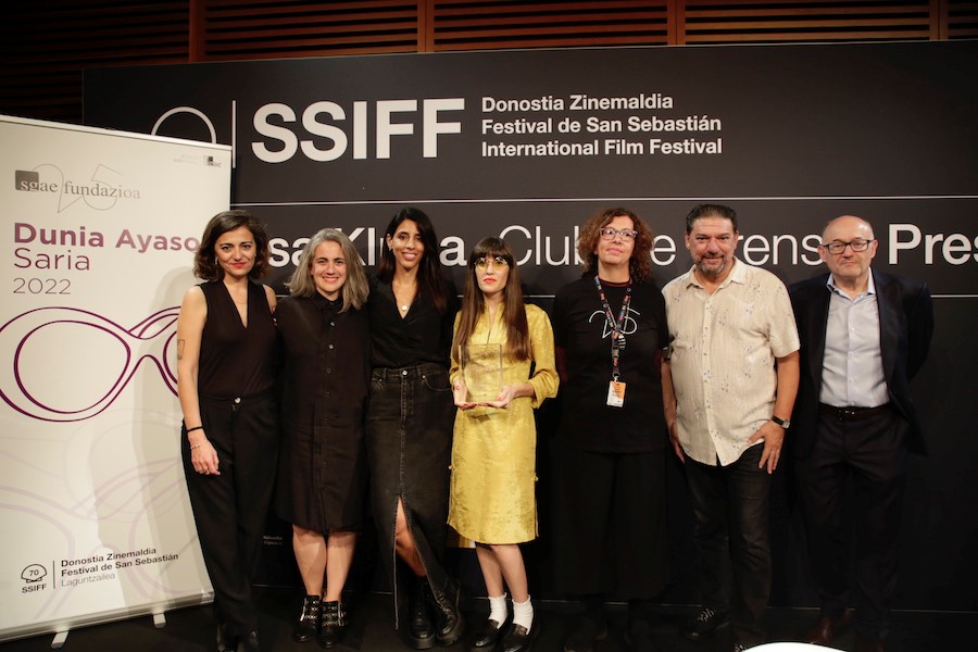 Rocío Mesa gana el Premio Dunia Ayaso 2022 por «Secaderos»